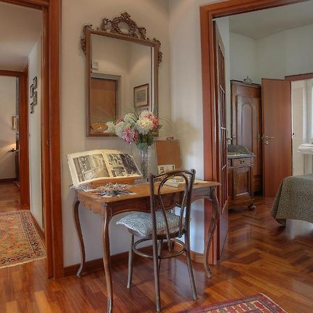 Rent Rooms Filomena E Francesca Рим Экстерьер фото