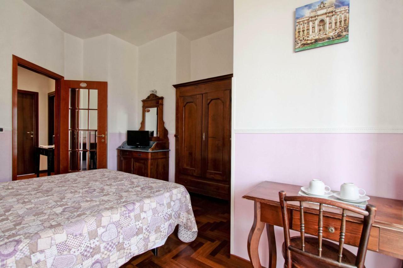 Rent Rooms Filomena E Francesca Рим Экстерьер фото